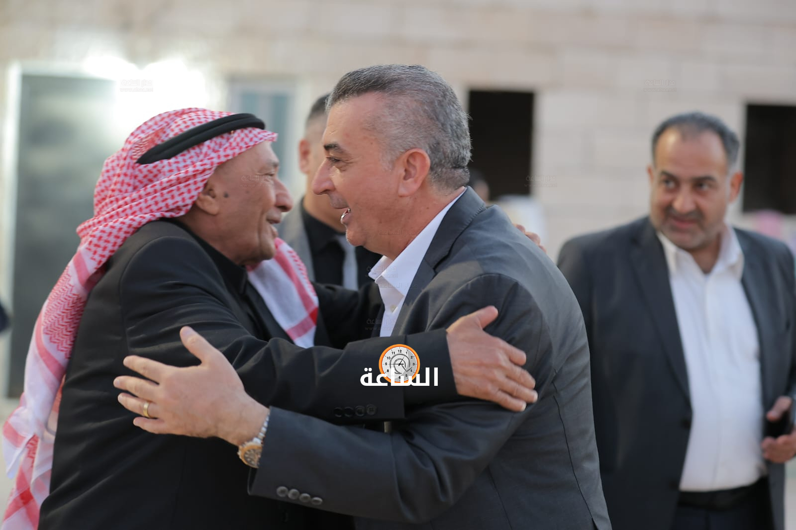 Madar Al-Saa Images 0.49948205145607516