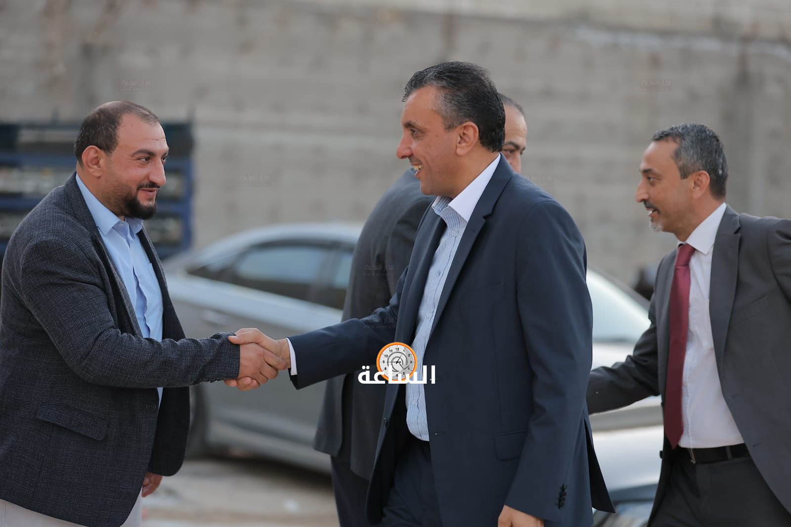 Madar Al-Saa Images 0.3888731389875566