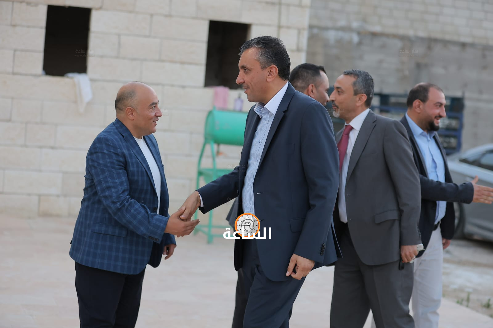 Madar Al-Saa Images 0.20549550575288966
