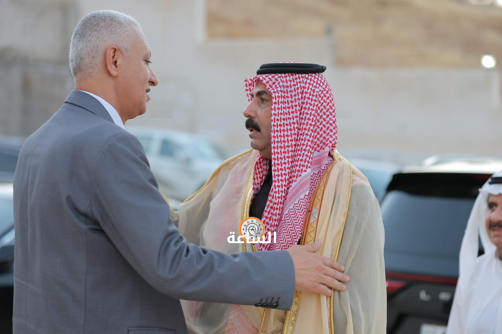 Madar Al-Saa Images 0.46370808799472674