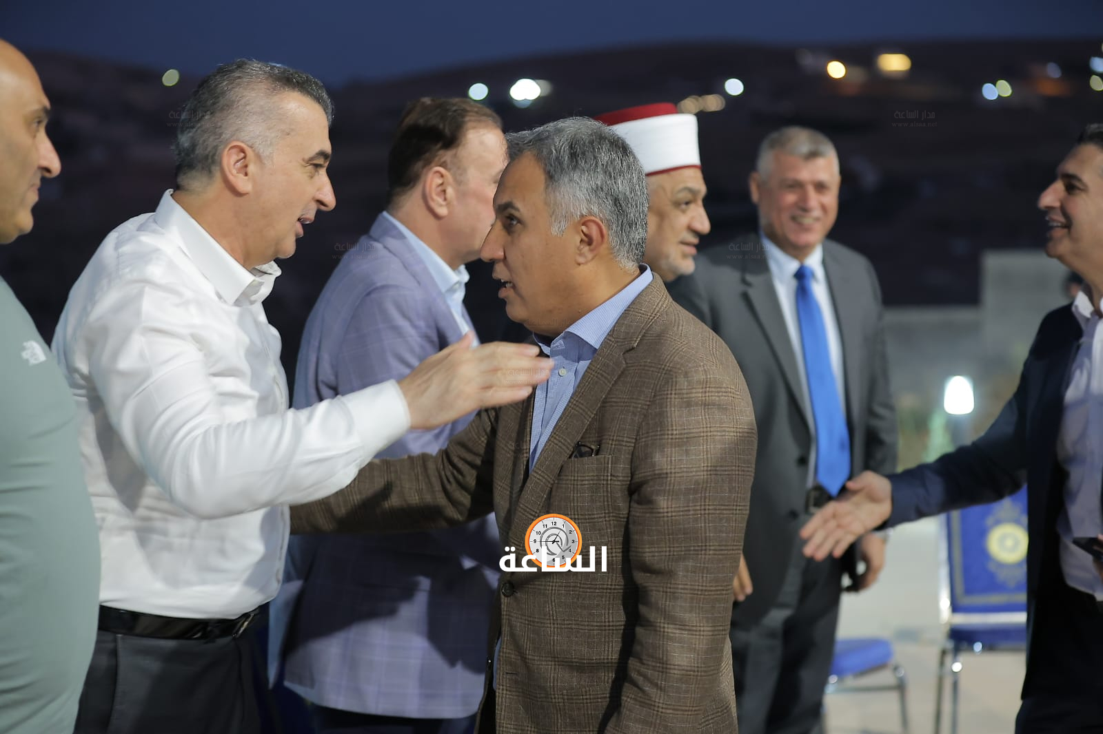 Madar Al-Saa Images 0.1359548613406817