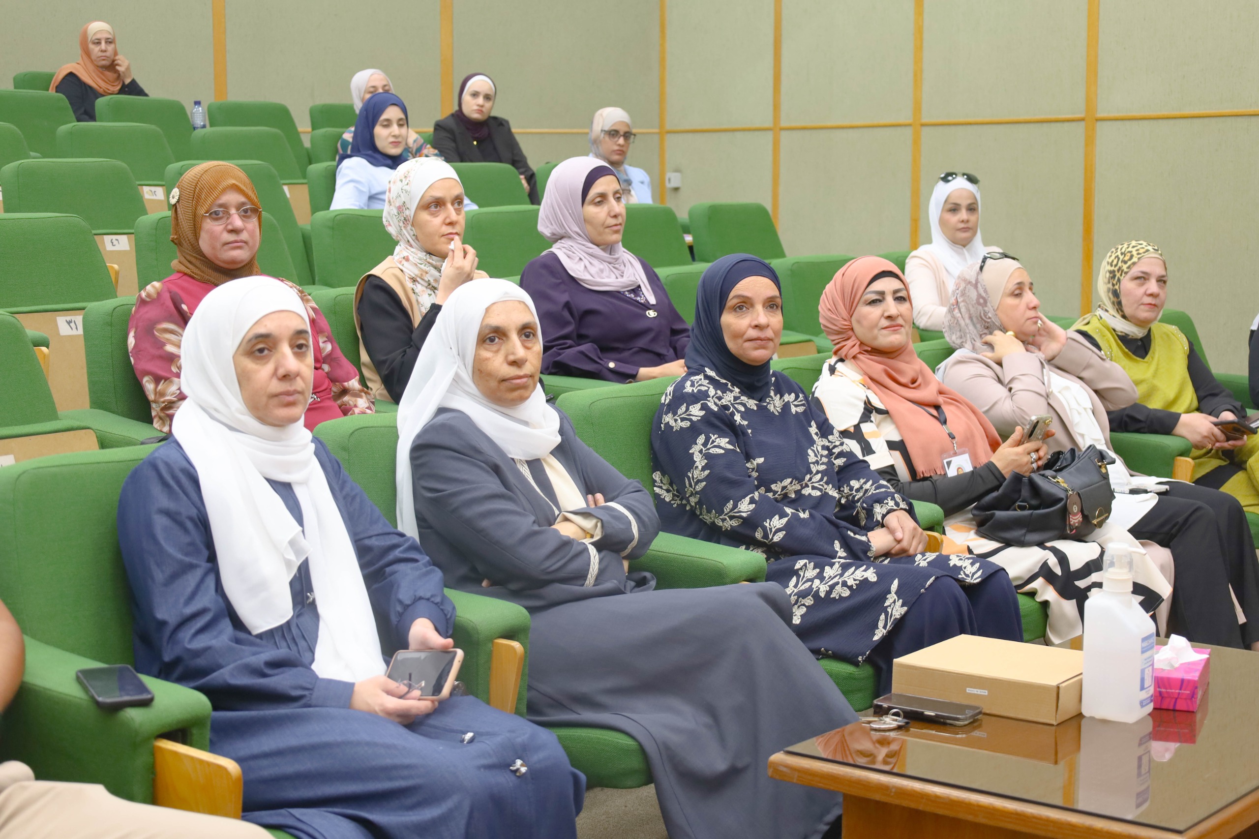 Madar Al-Saa Images 0.9222466833347455