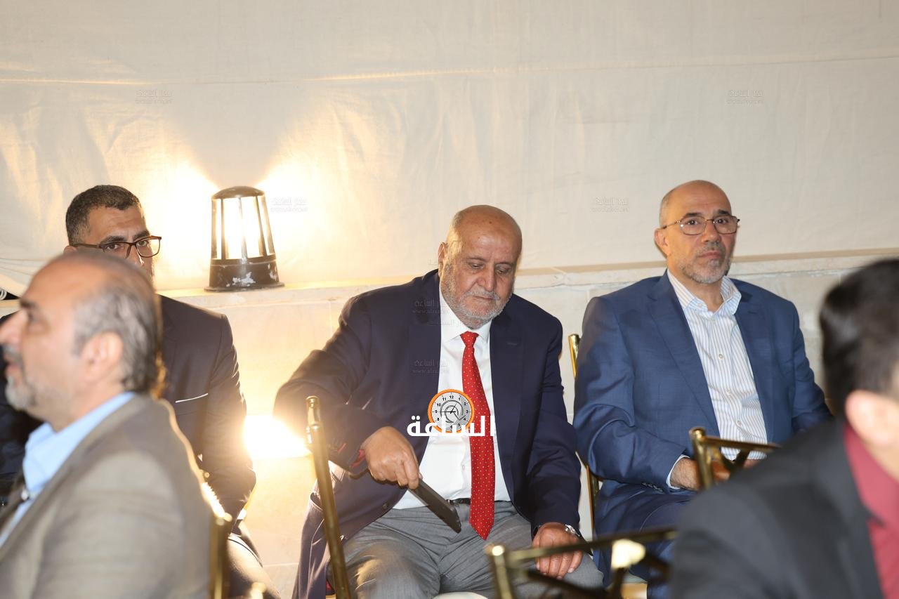 Madar Al-Saa Images 0.7730854832738432
