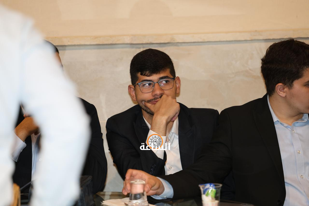 Madar Al-Saa Images 0.9449453531389039