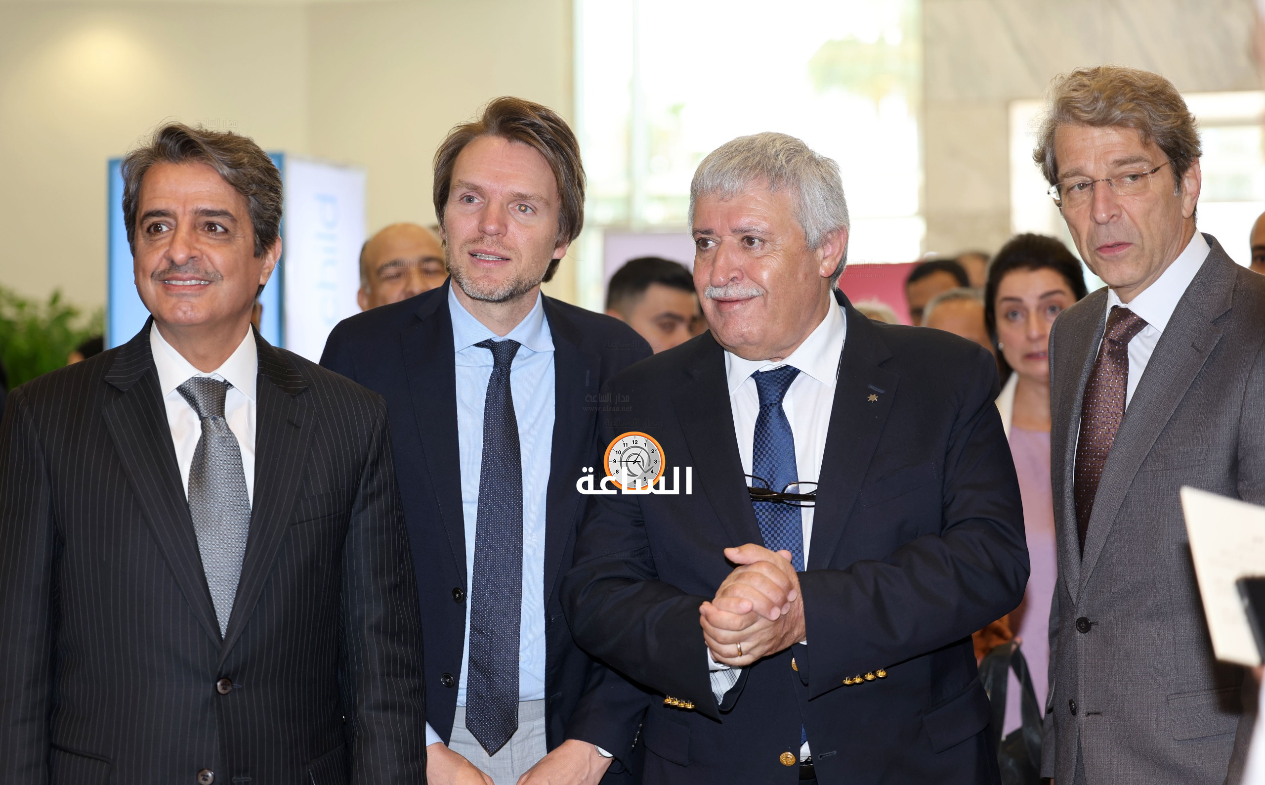 Madar Al-Saa Images 0.7172007729387063
