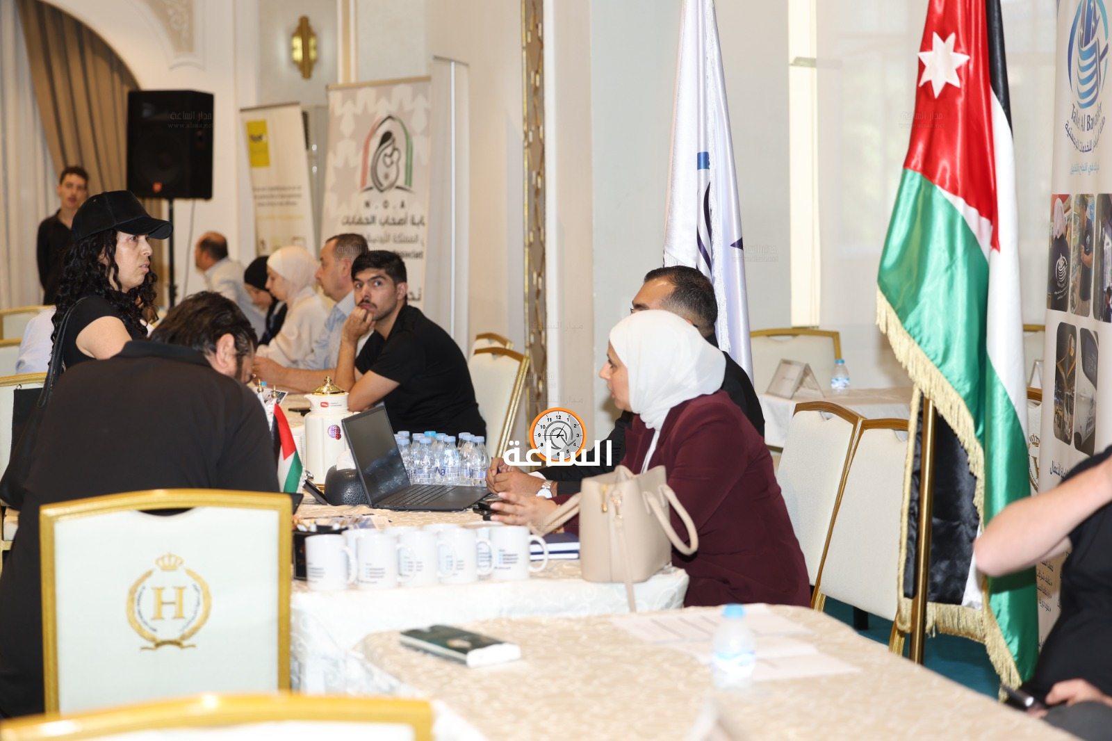 Madar Al-Saa Images 0.8668501456231359
