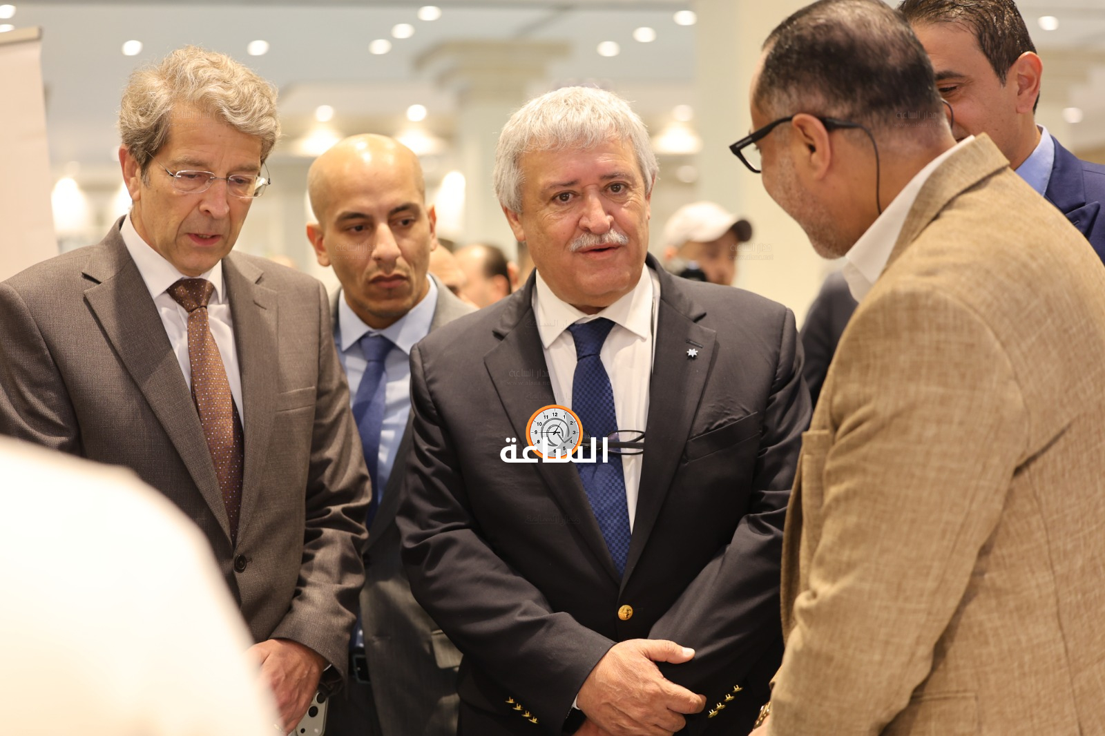Madar Al-Saa Images 0.1015011641813598