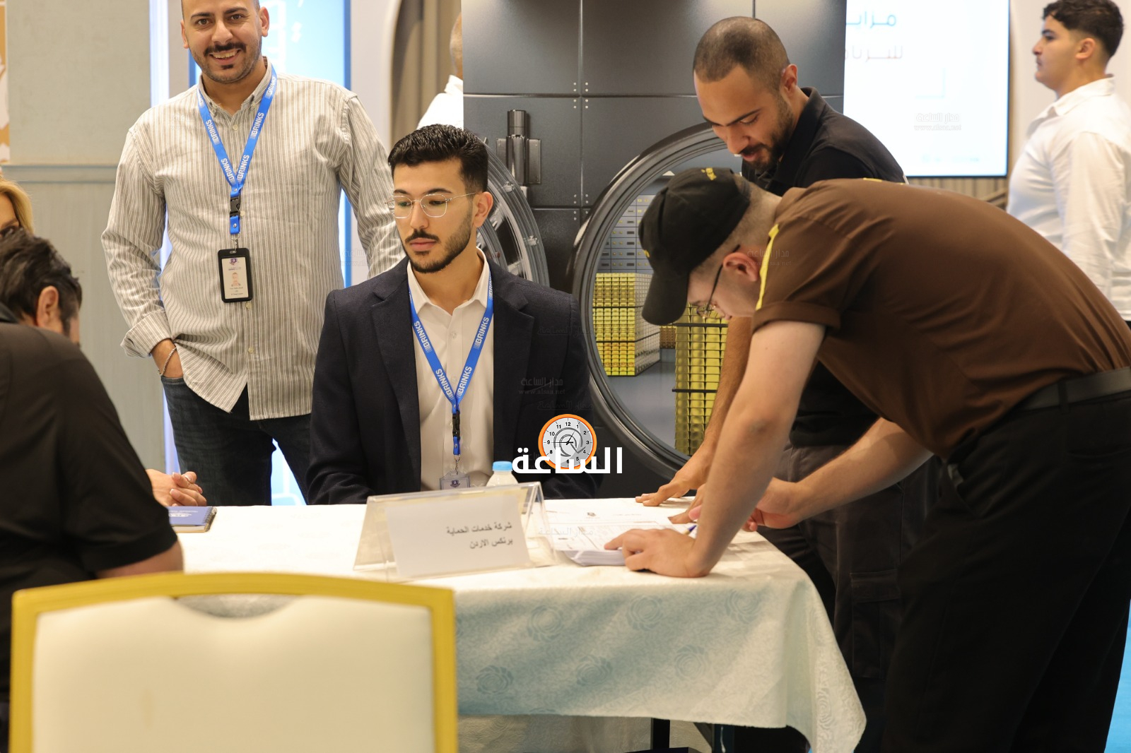 Madar Al-Saa Images 0.18232267933959978