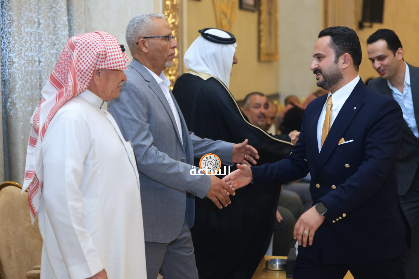 Madar Al-Saa Images 0.554307105847288