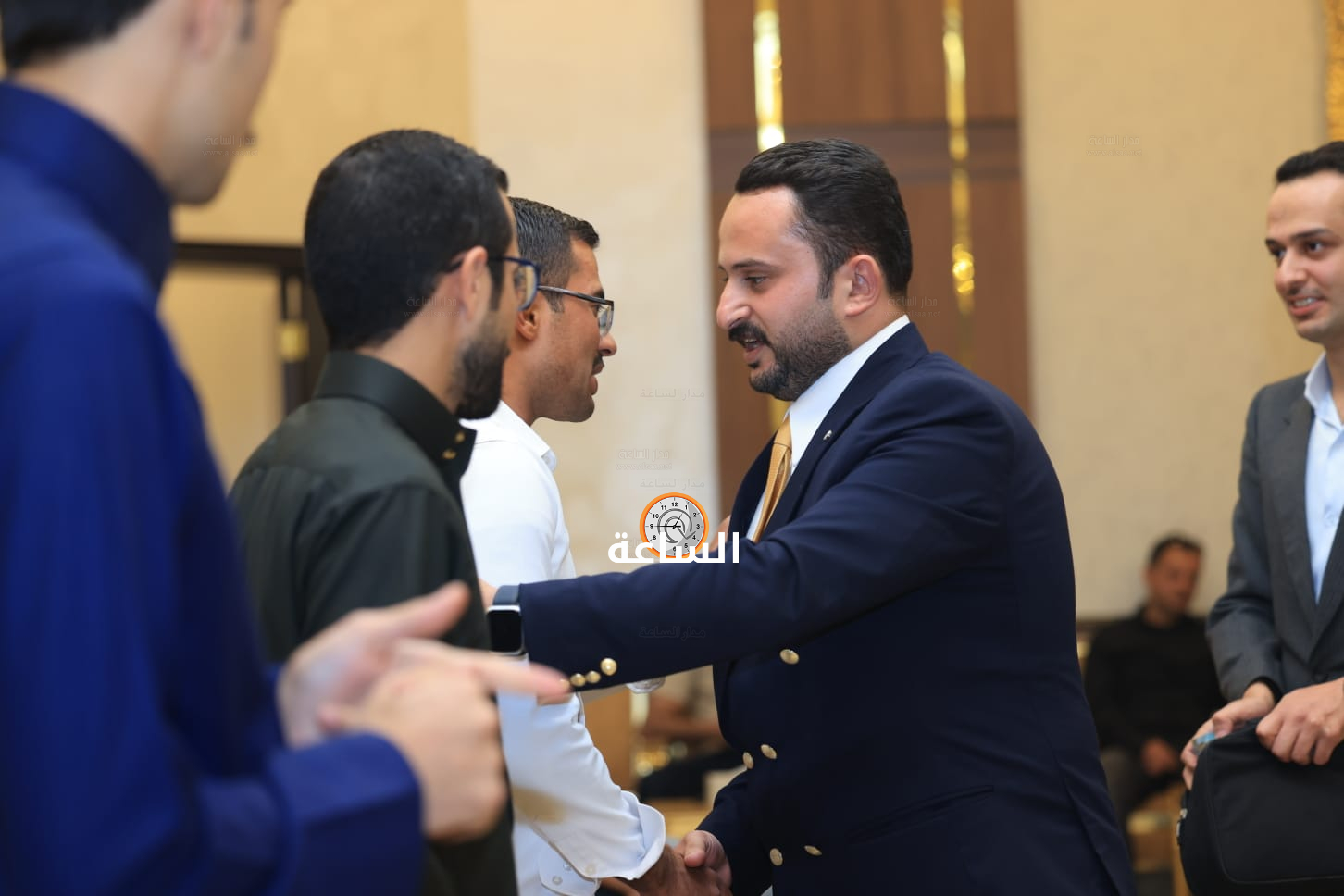 Madar Al-Saa Images 0.5084142764570646