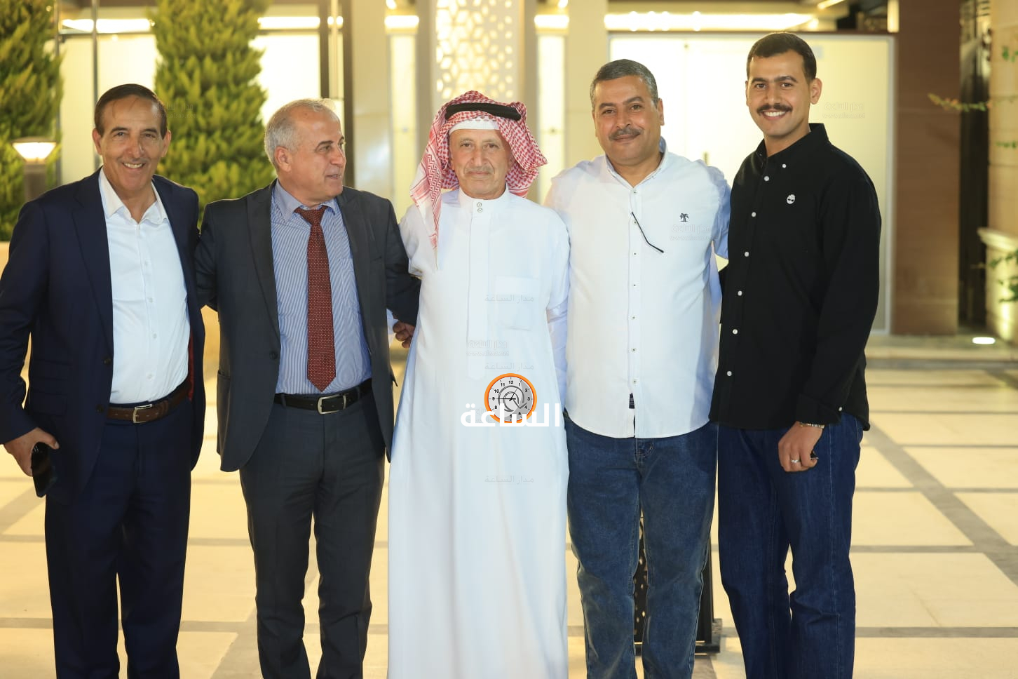 Madar Al-Saa Images 0.5133304243083517