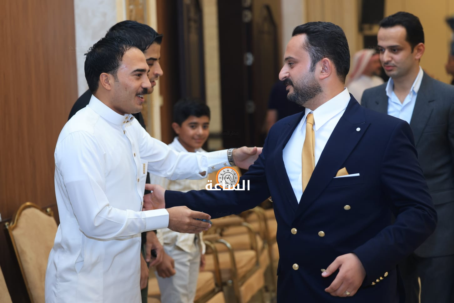 Madar Al-Saa Images 0.9061280826706996