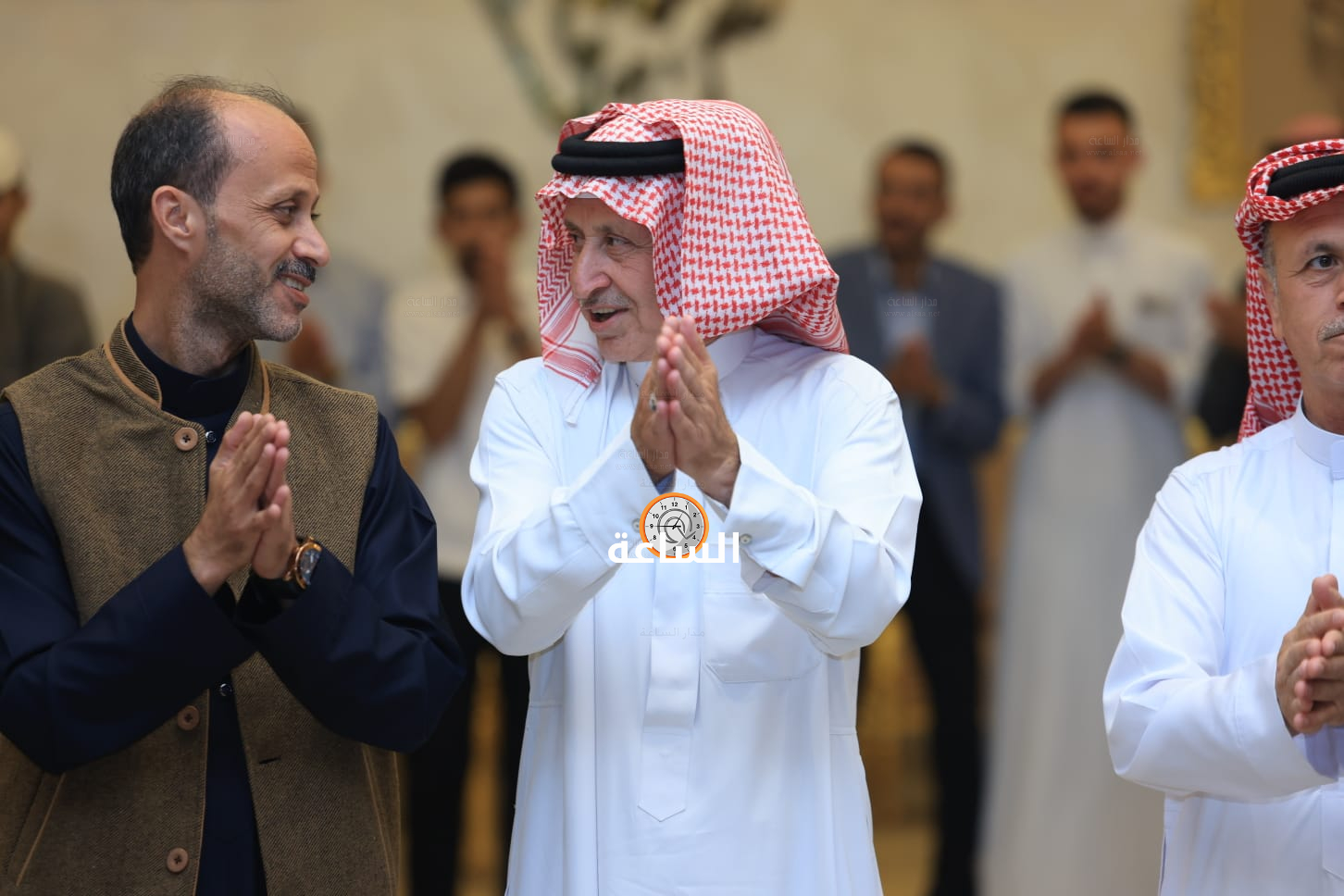 Madar Al-Saa Images 0.16657643495688357