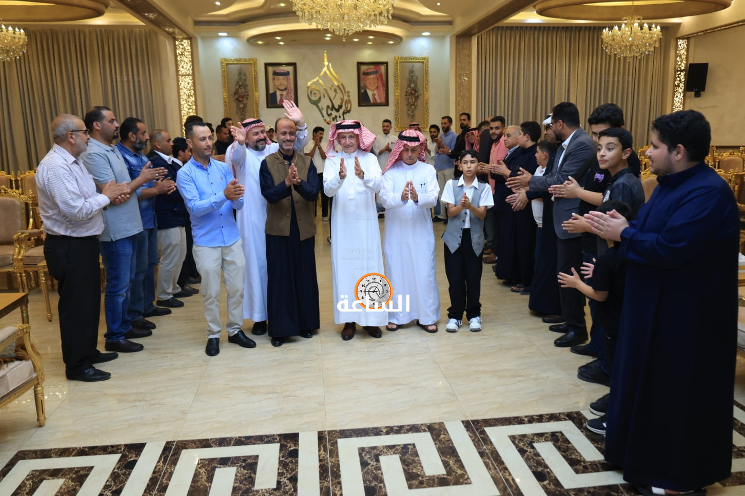 Madar Al-Saa Images 0.8974858101167535
