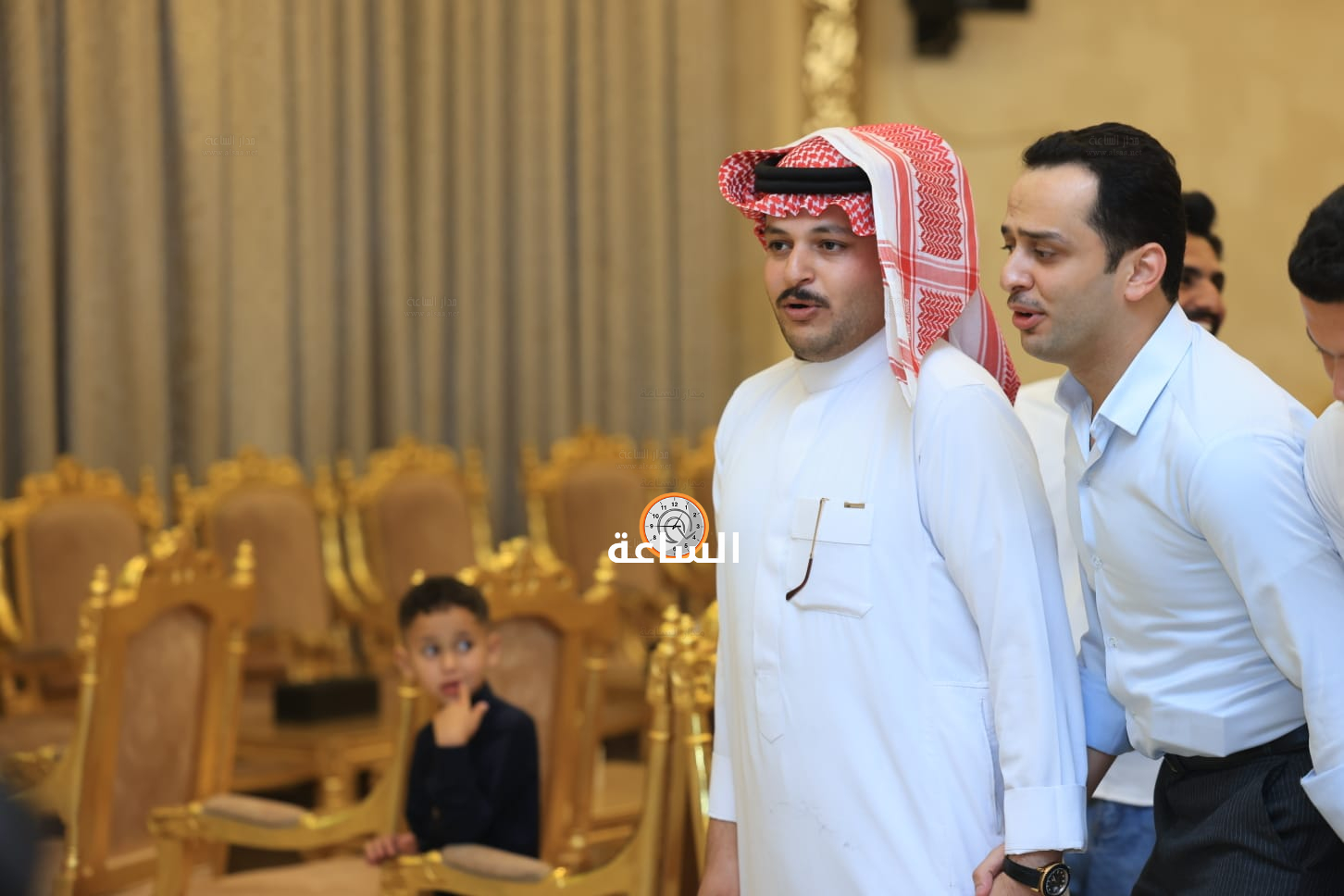 Madar Al-Saa Images 0.755916734791483
