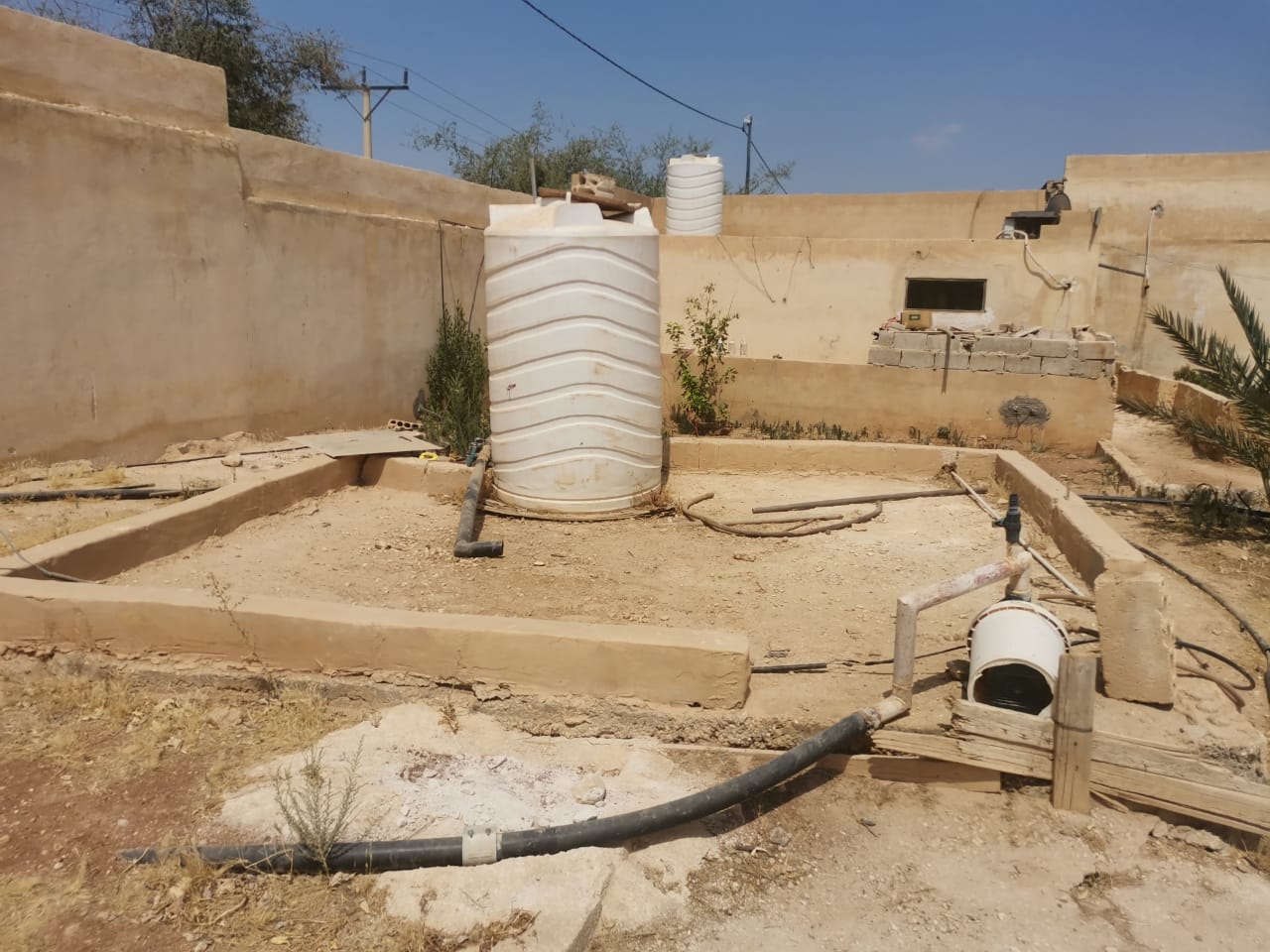 Madar Al-Saa Images 0.052880899009639215