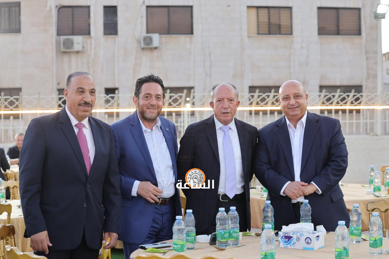 Madar Al-Saa Images 0.010067968539801853