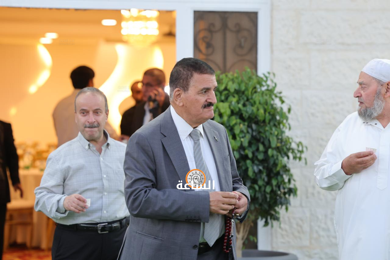 Madar Al-Saa Images 0.595287973182473
