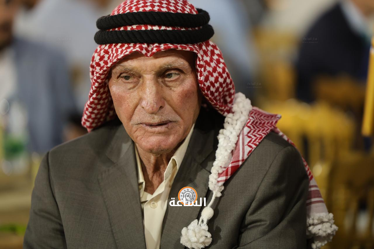 Madar Al-Saa Images 0.7947800758279883