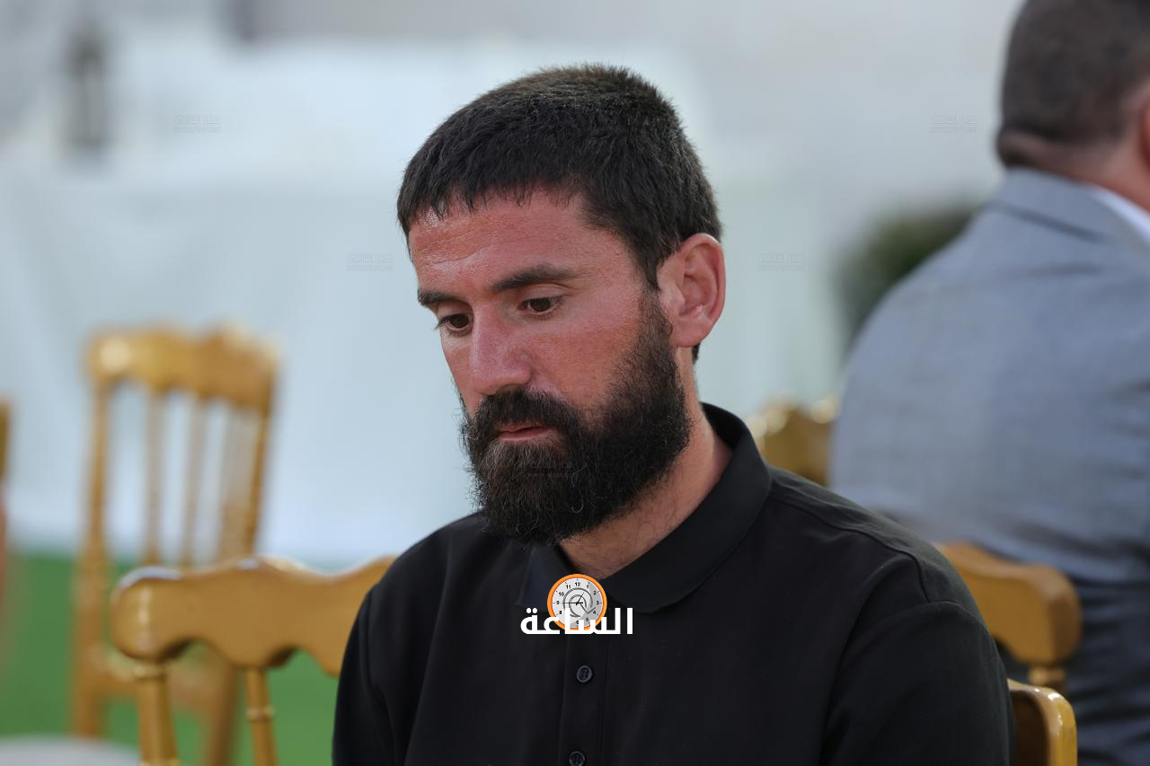 Madar Al-Saa Images 0.893870776381966