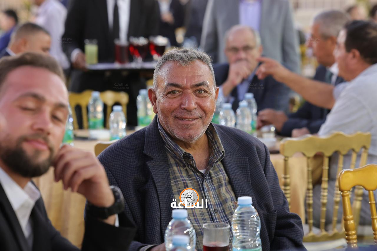 Madar Al-Saa Images 0.4962150829517167