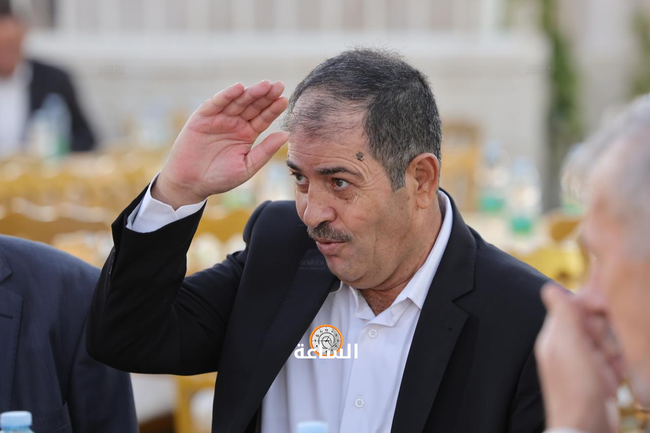 Madar Al-Saa Images 0.7788343120992137