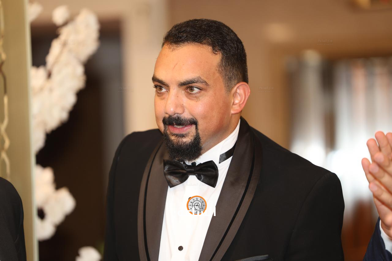 Madar Al-Saa Images 0.8539623441724845