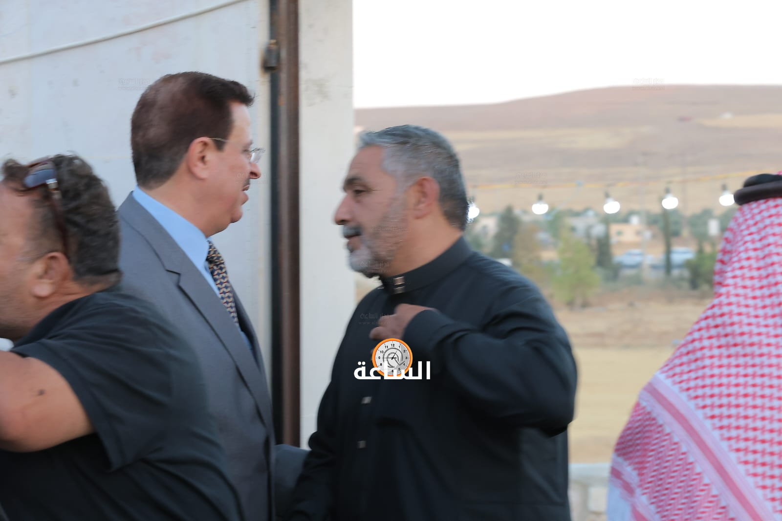 Madar Al-Saa Images 0.10658805671657934