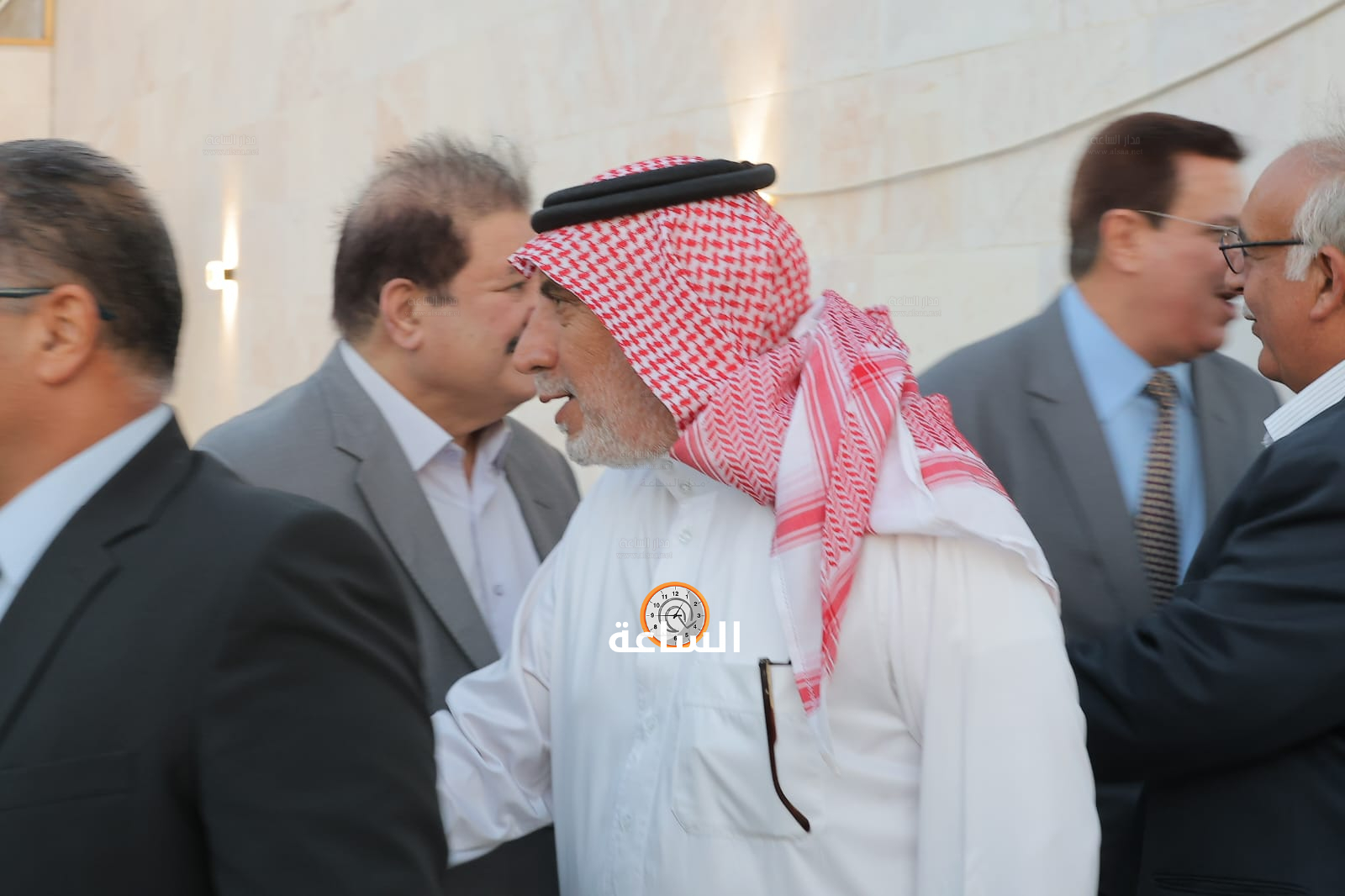 Madar Al-Saa Images 0.7497792805061116