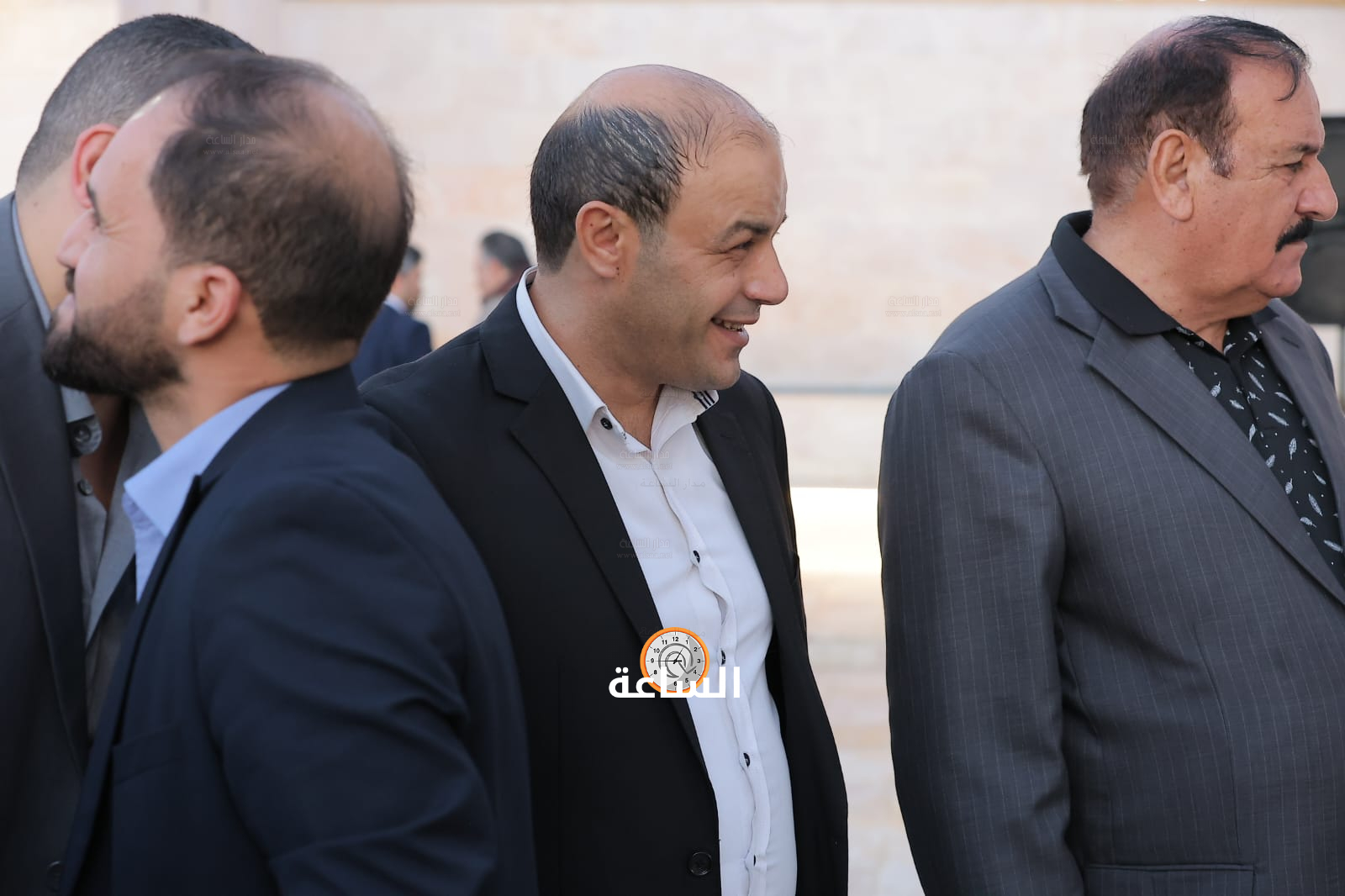 Madar Al-Saa Images 0.40326297435040614