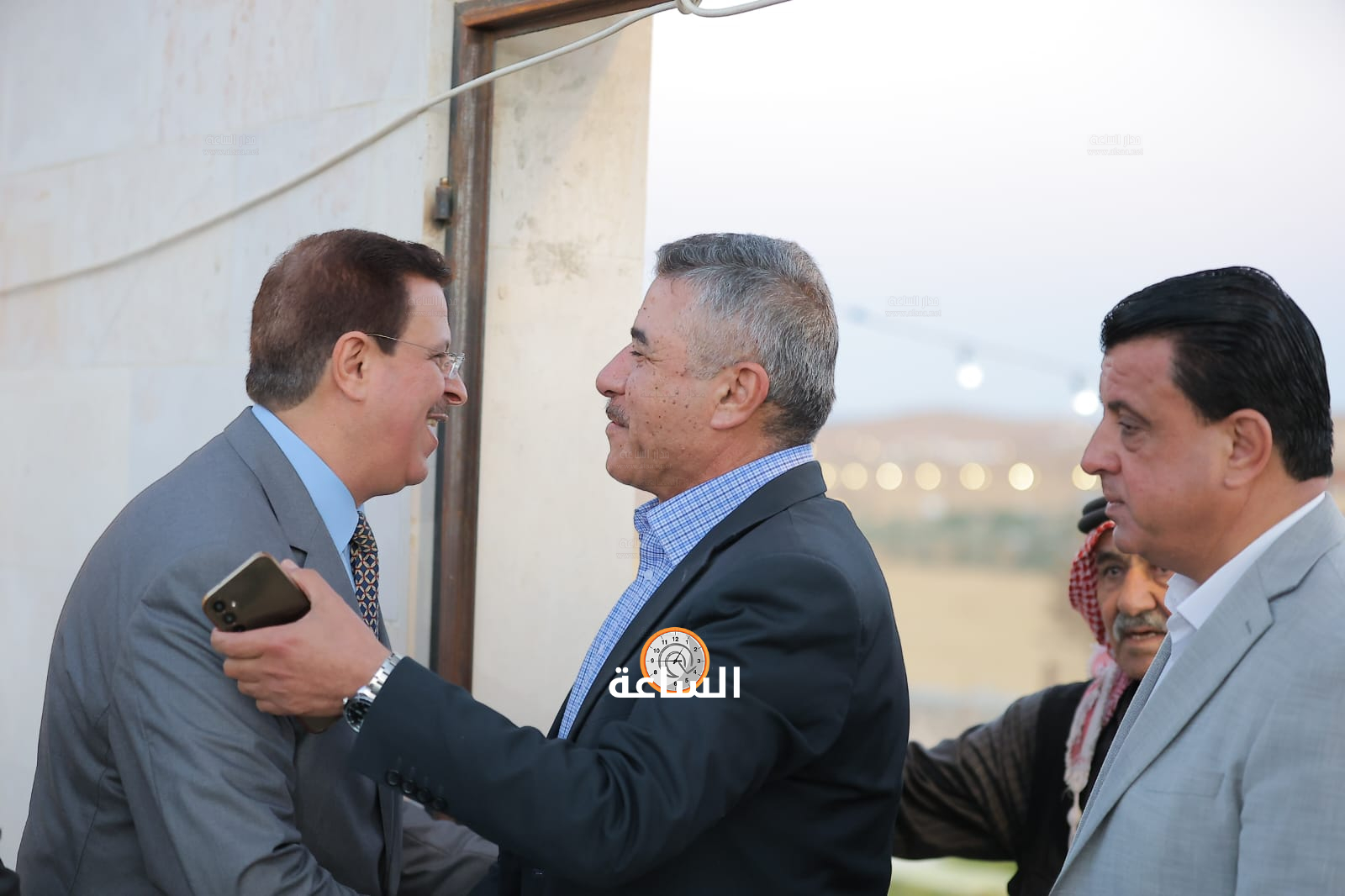 Madar Al-Saa Images 0.7697575208326674