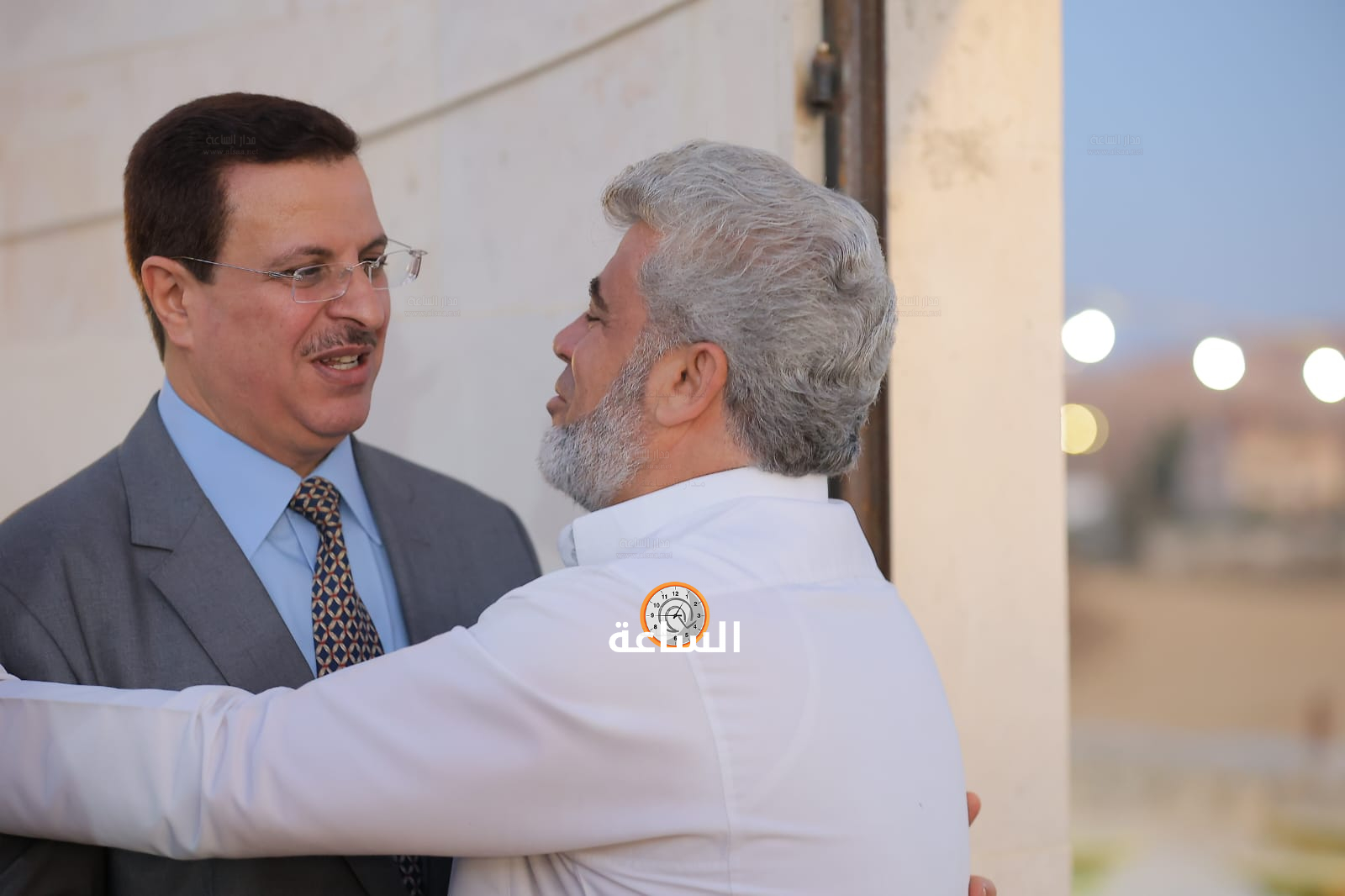 Madar Al-Saa Images 0.5876898766571769
