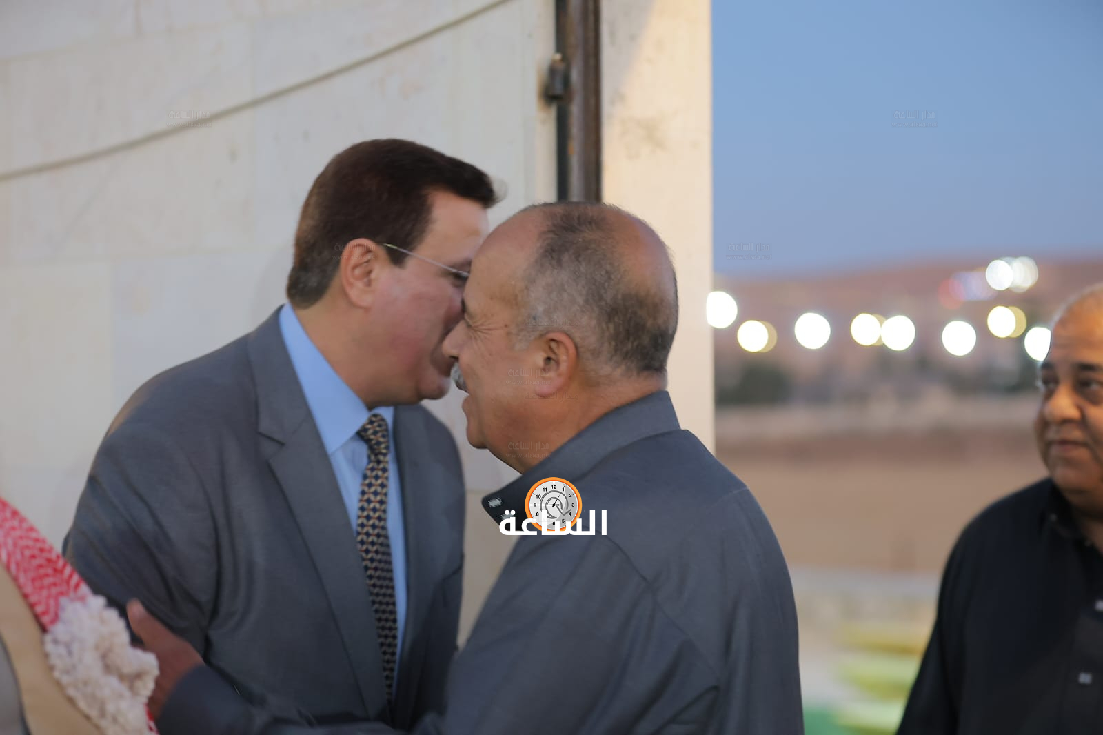 Madar Al-Saa Images 0.5120680417147387