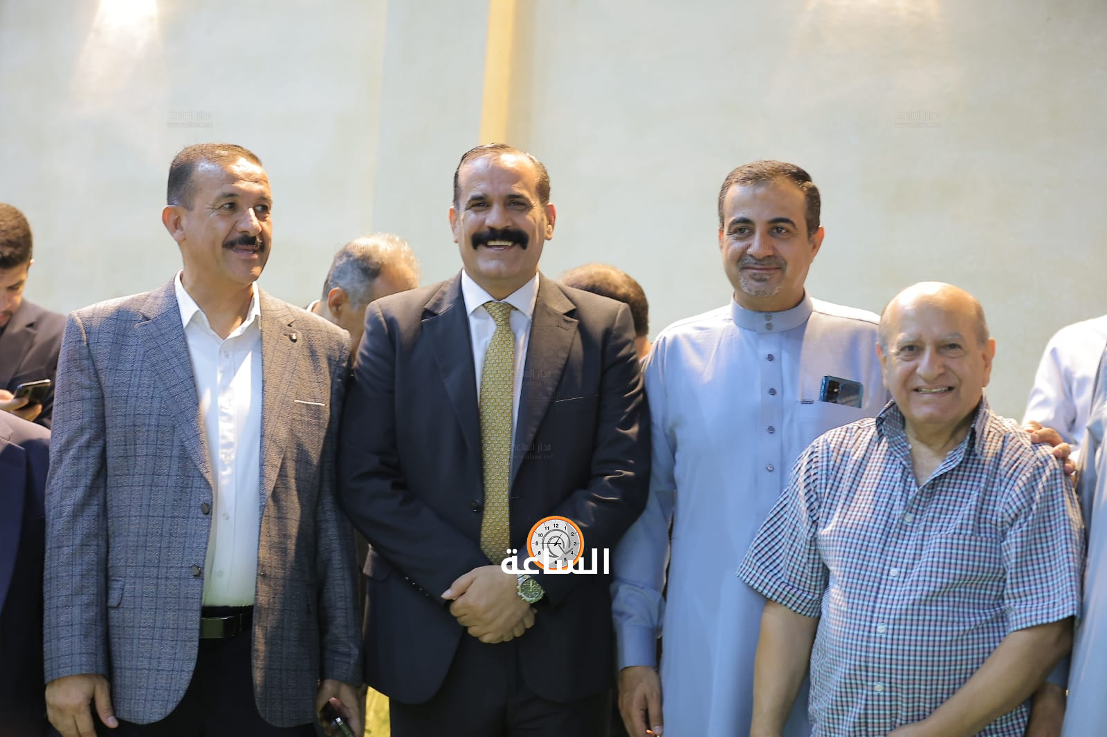 Madar Al-Saa Images 0.8746096827403124