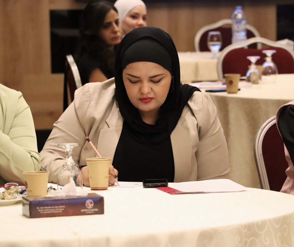 Madar Al-Saa Images 0.007614836498830657