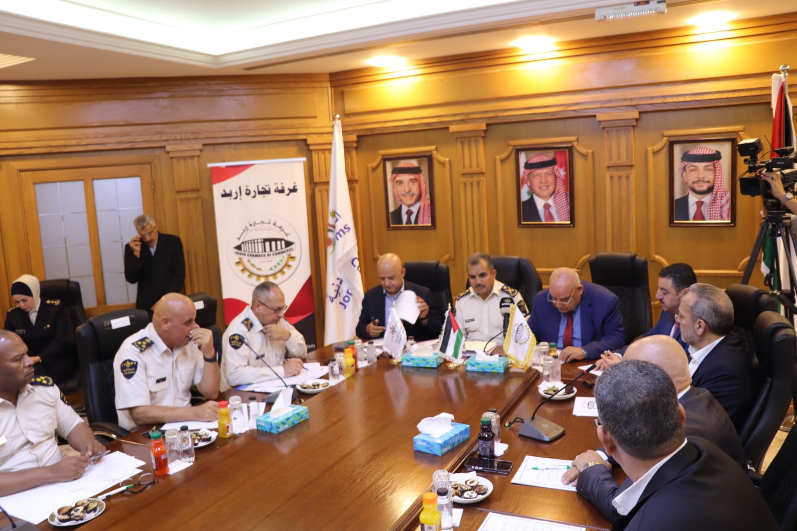 Madar Al-Saa Images 0.43781178731795267