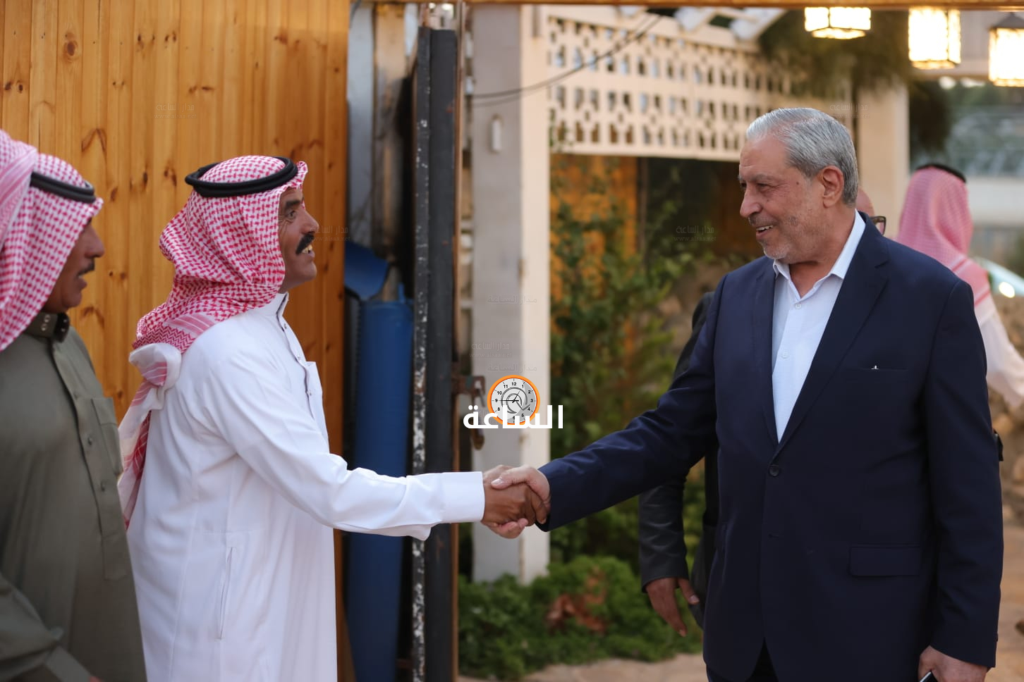 Madar Al-Saa Images 0.3759695819550303