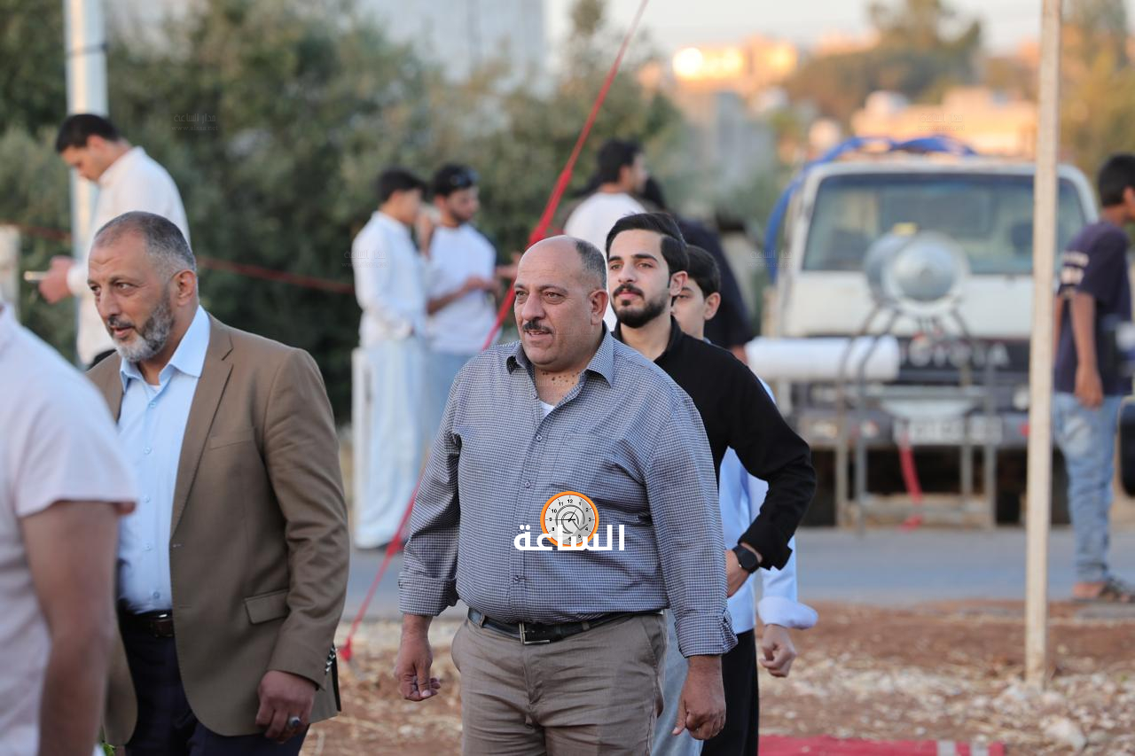 Madar Al-Saa Images 0.12323627597976816