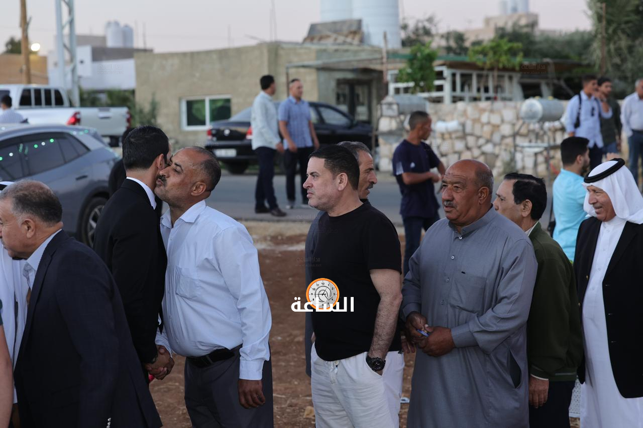 Madar Al-Saa Images 0.3455677131643372