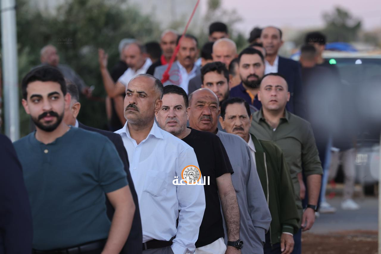Madar Al-Saa Images 0.565331838440104