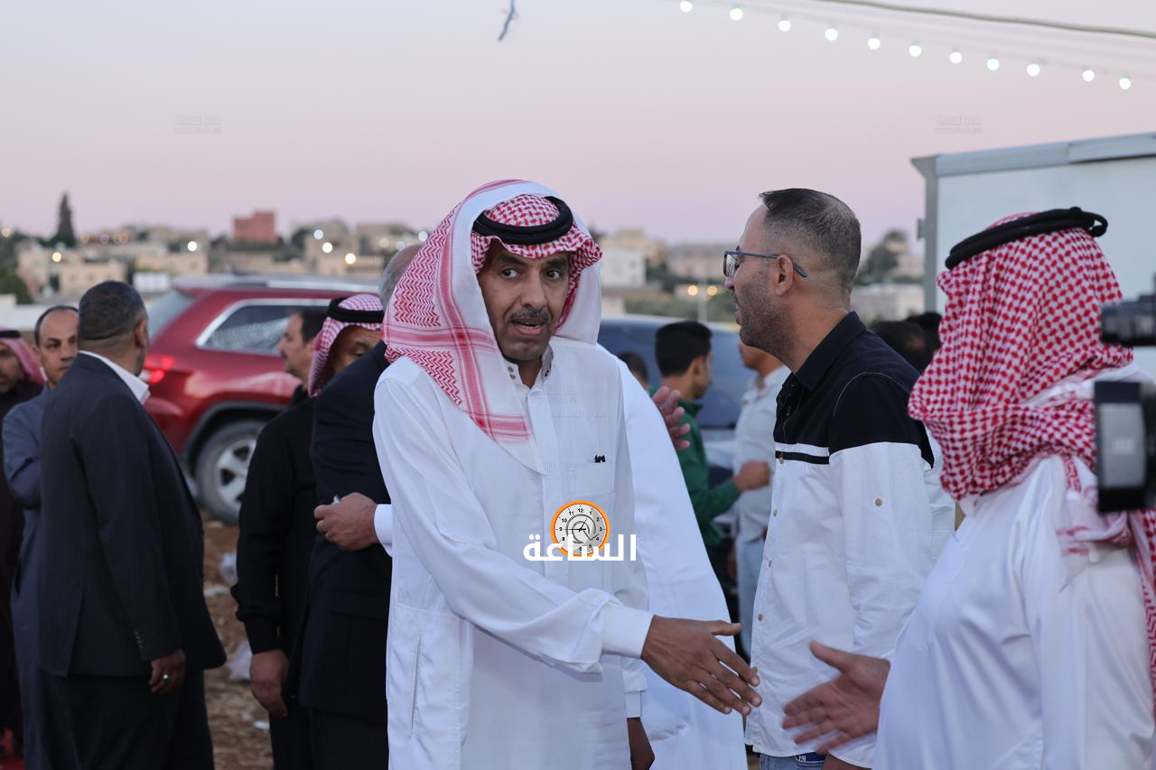 Madar Al-Saa Images 0.6177544102538188