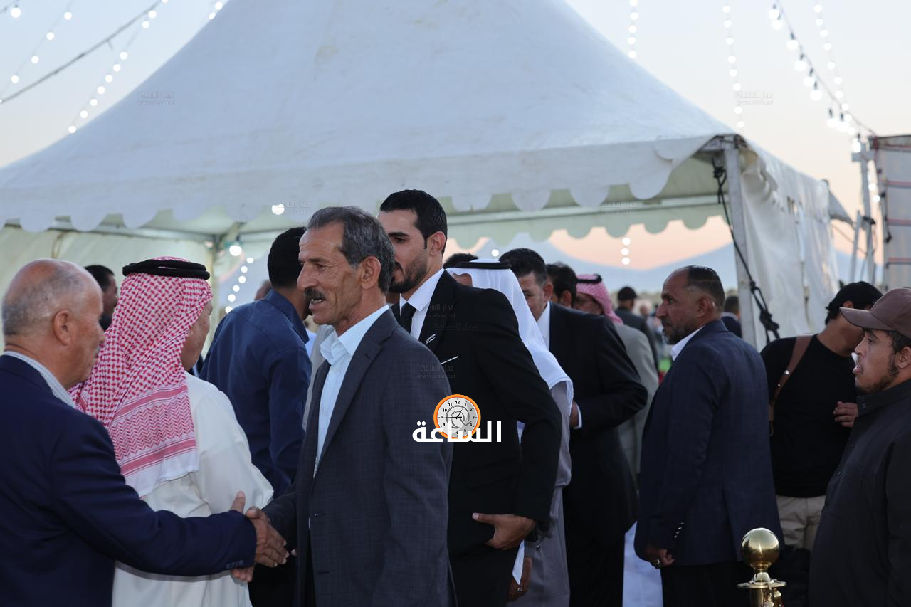 Madar Al-Saa Images 0.450591416174145