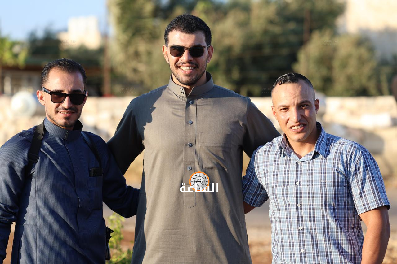 Madar Al-Saa Images 0.6853095891485378