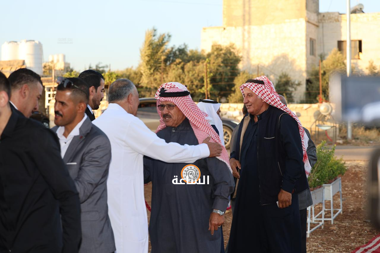 Madar Al-Saa Images 0.4292526578202407