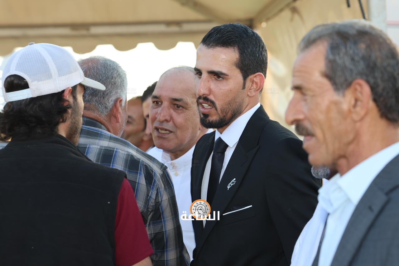 Madar Al-Saa Images 0.04913826743593541