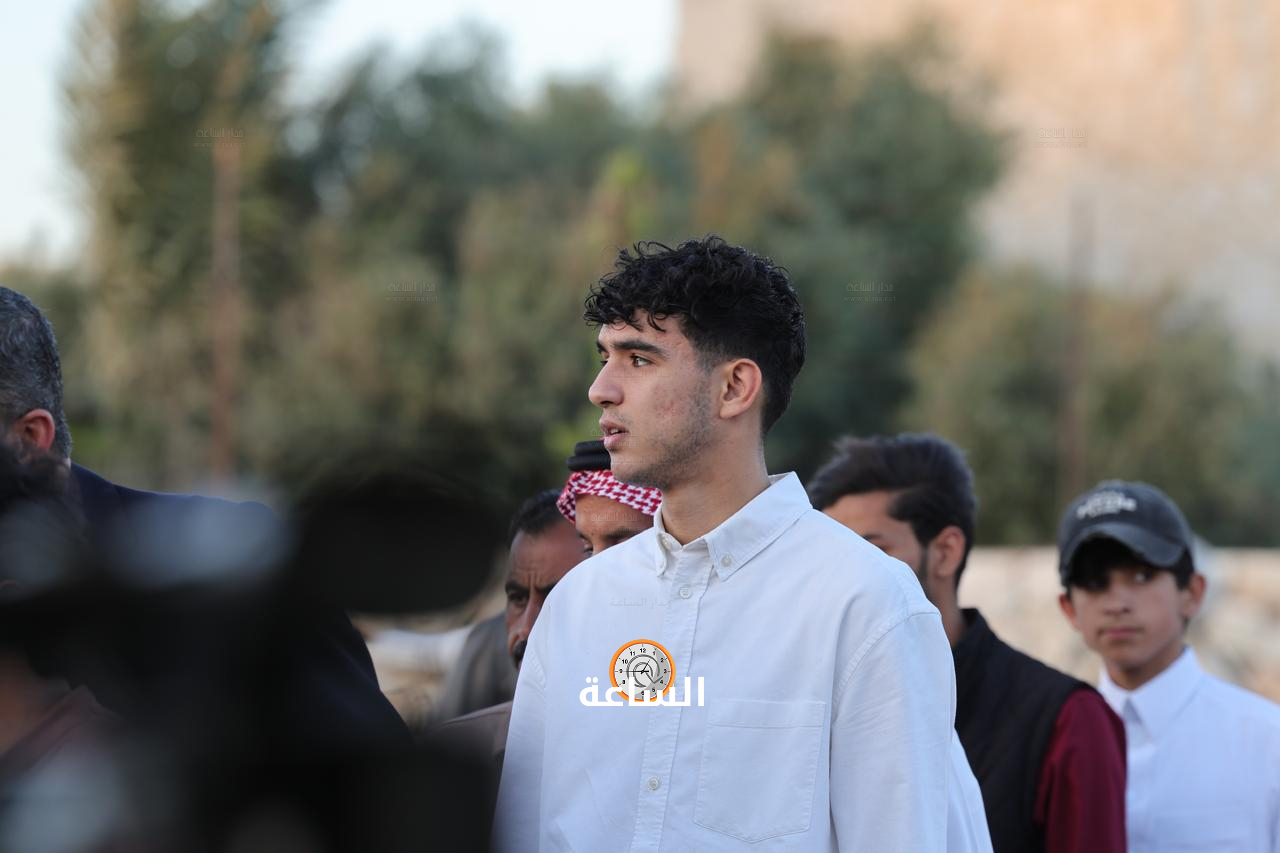 Madar Al-Saa Images 0.9614289716262371