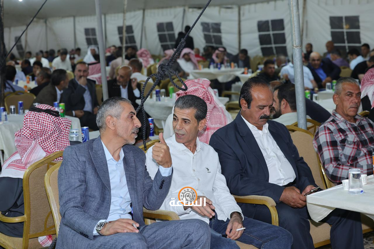 Madar Al-Saa Images 0.3612839511273288