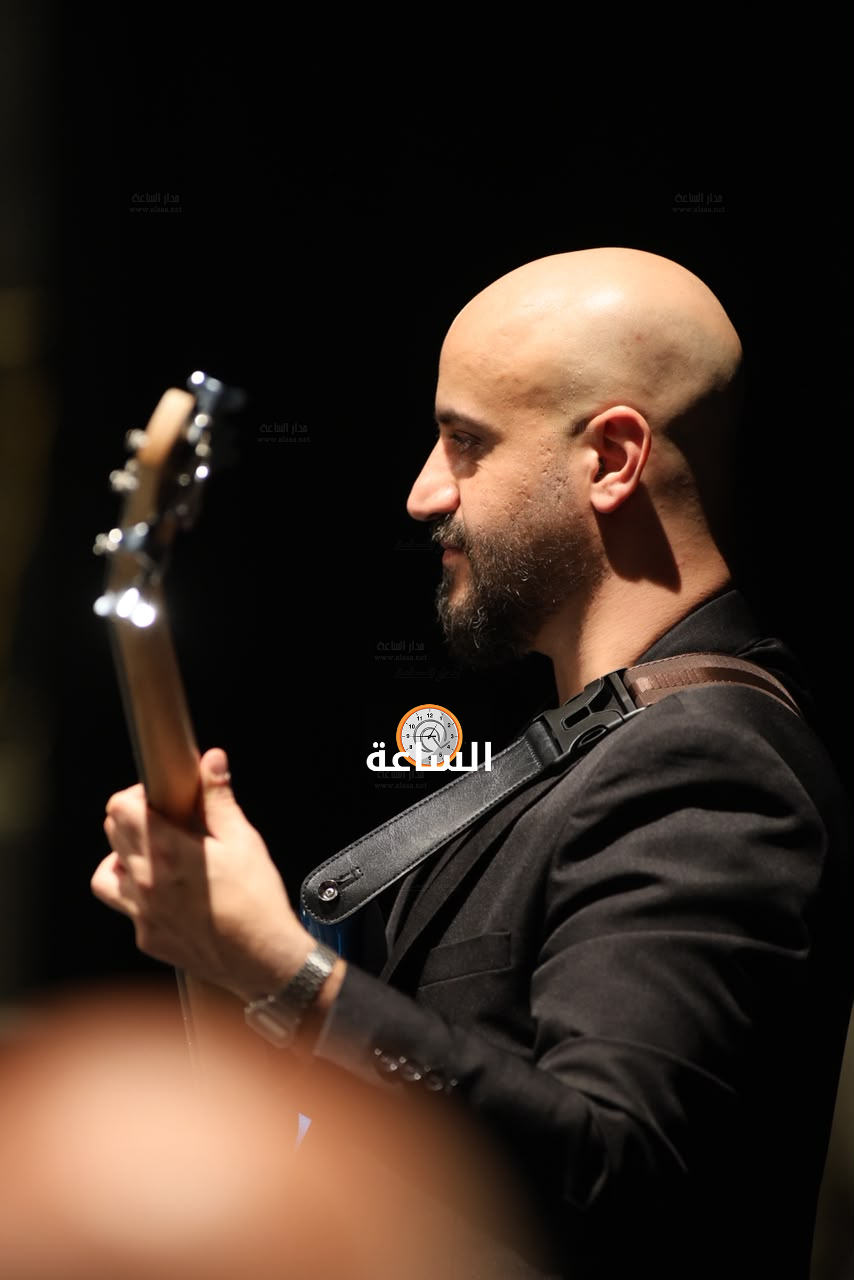 Madar Al-Saa Images 0.22152799934853695
