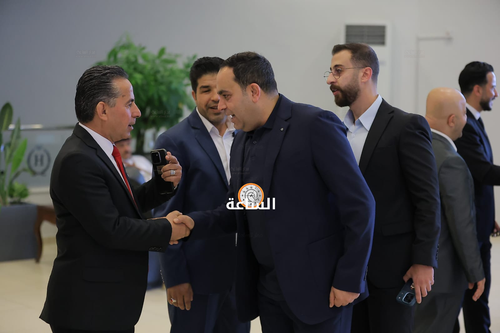 Madar Al-Saa Images 0.2712564751186244