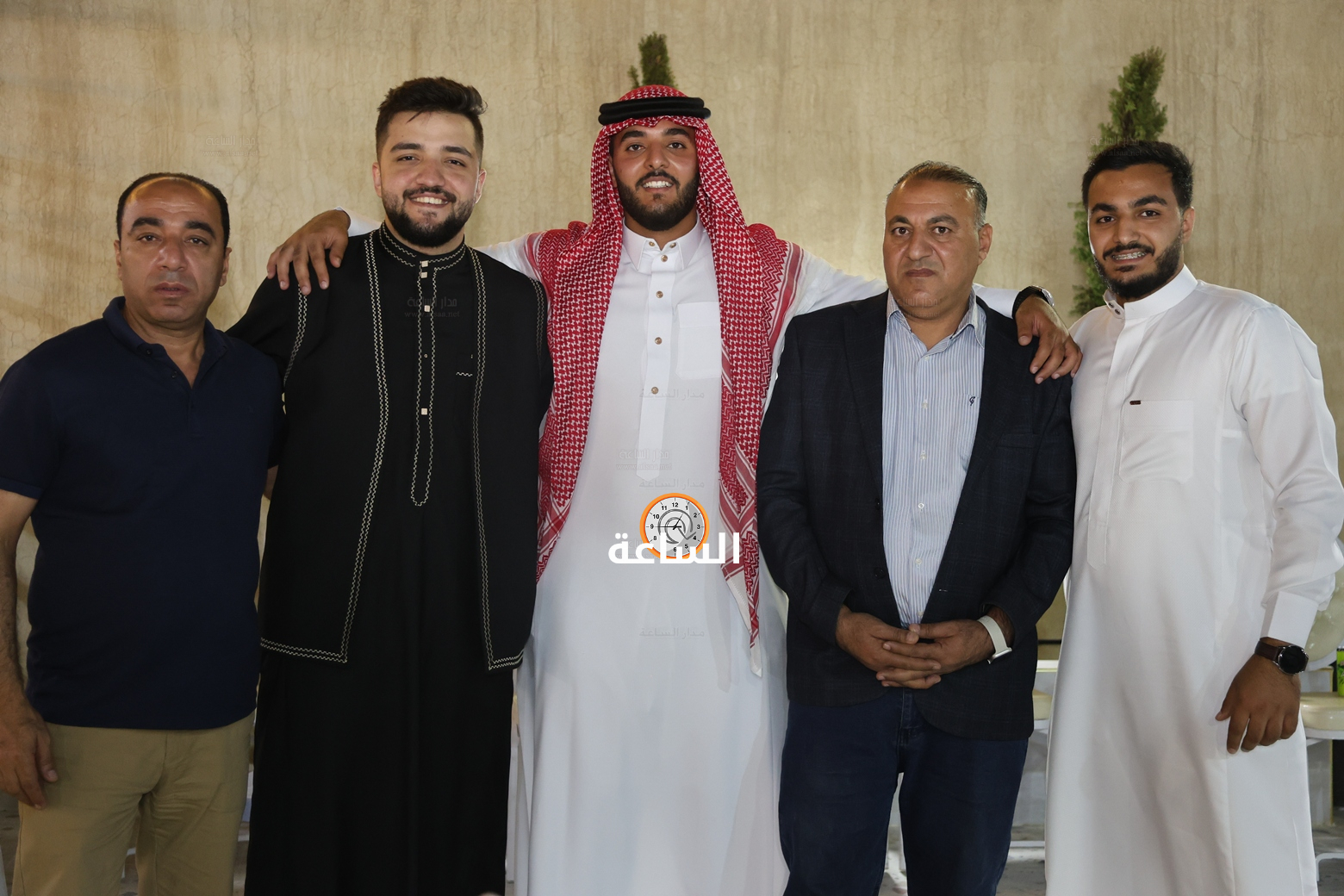 Madar Al-Saa Images 0.24458635751811675